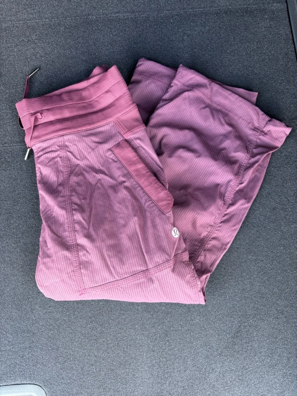 lululemon Dance Studio Mid-Rise Cropped Pant Sz 2